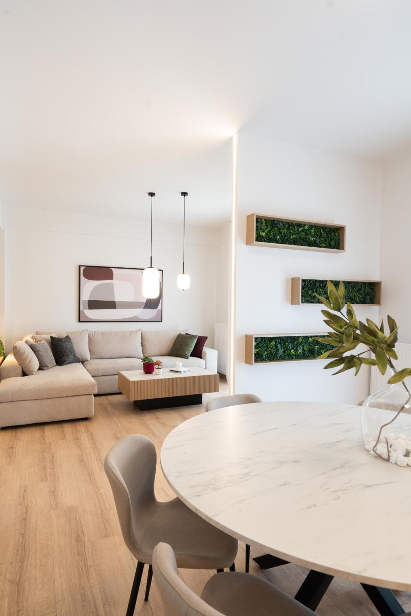 Luxury Apartment Next To The National Museum アテネ エクステリア 写真